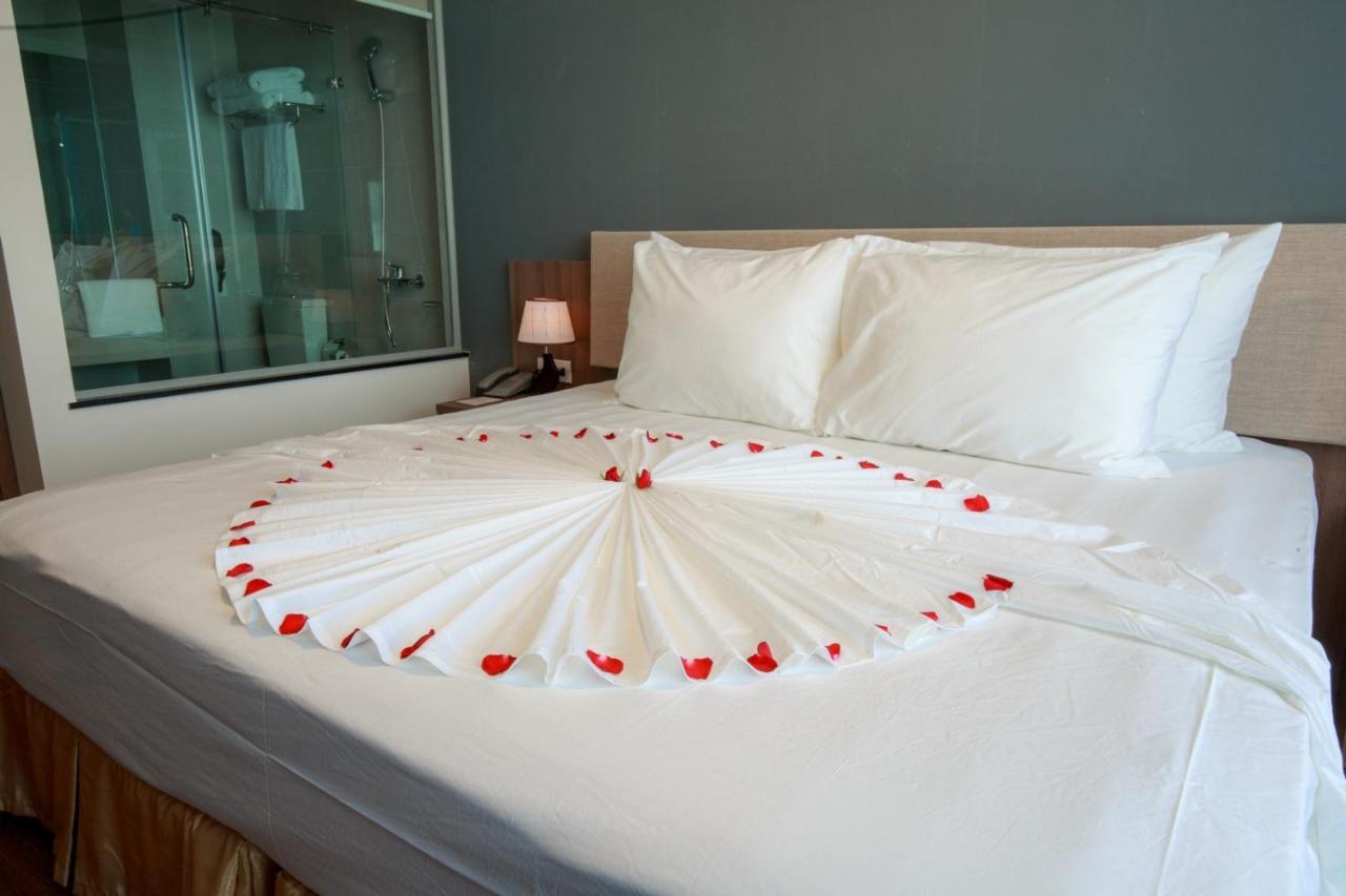 Libra Hotel Nha Trang Bagian luar foto